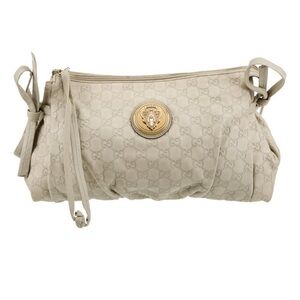 Gucci Beige Hysteria Clutch
